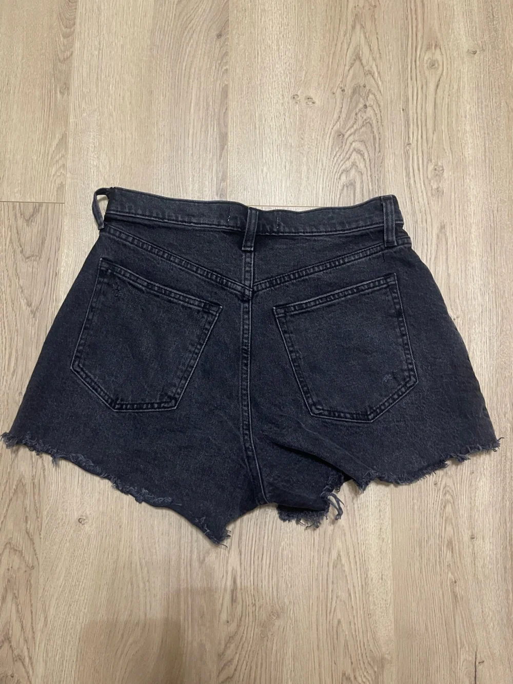 Abercrombie & Fitch Black Frayed Hem Denim Shorts Curve Love (28/6)